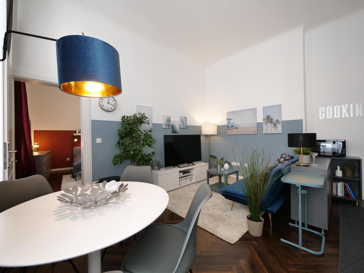 Stylish City Center Apartment ウィーン エクステリア 写真